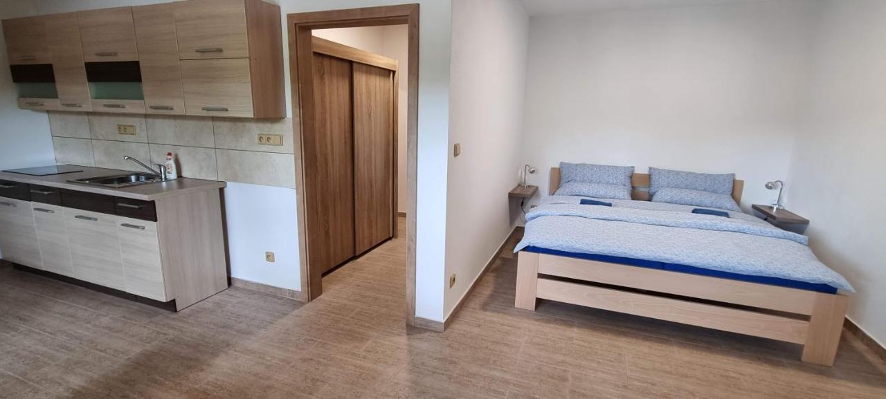 Apartmany Adieu 2 Třeboň Exterior foto