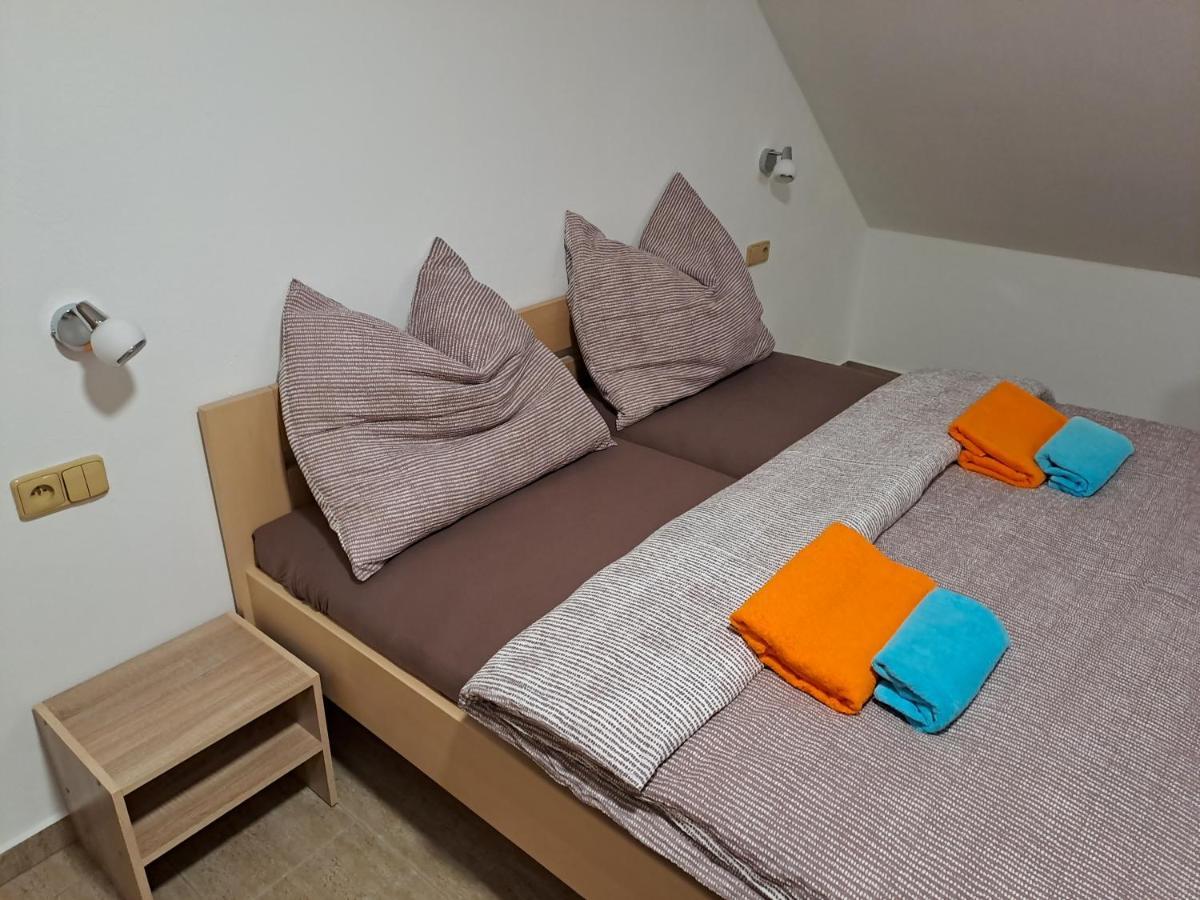 Apartmany Adieu 2 Třeboň Exterior foto